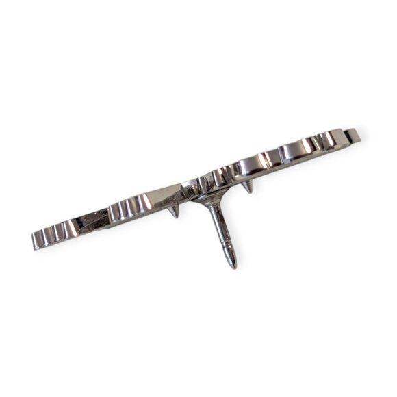 The Muppets Disney Pin: Green Color Story Kermit Laying Down - Picture 3 of 5